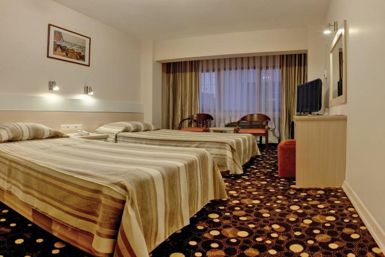 Yumukoglu Otel İzmir